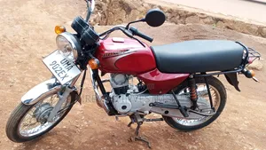 Bajaj Boxer 100 2022 Red