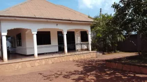 3bdrm House in Mpelerwe Jokorela At, Wakiso / Wakiso for sale