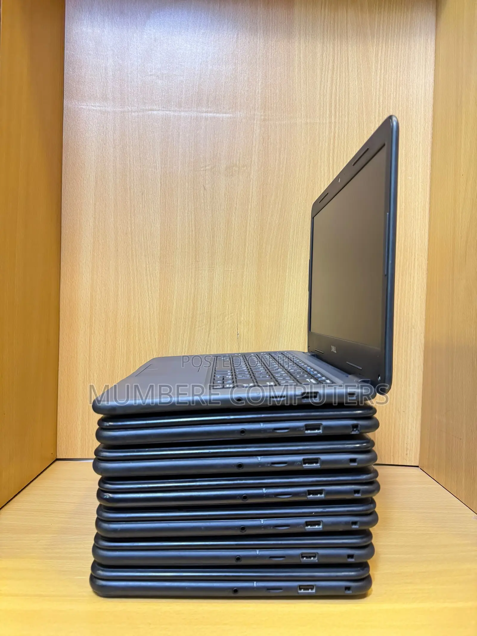 Laptop Dell Latitude 3300 4GB Intel Core i3 SSD 128GB