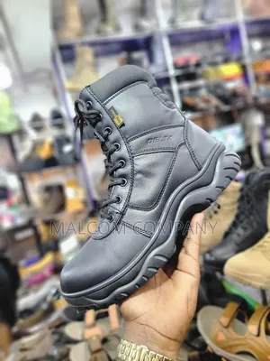 Delta Men’s Tactical Combat Boots – Black Security Work Boots