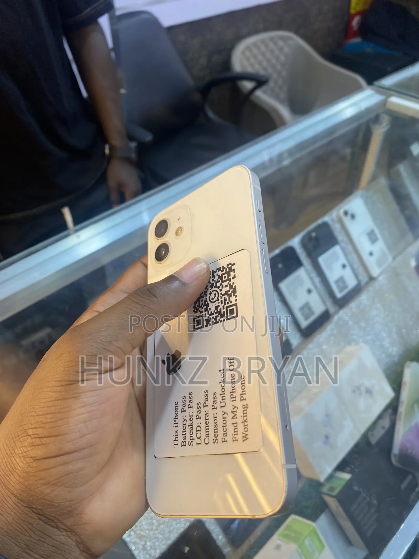 Apple iPhone 12 64 GB White