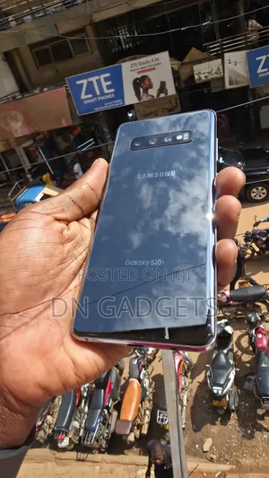 Samsung Galaxy S10 Plus 1 TB Black