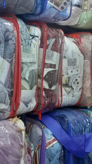 Maroon Colour 4pcs Duvets