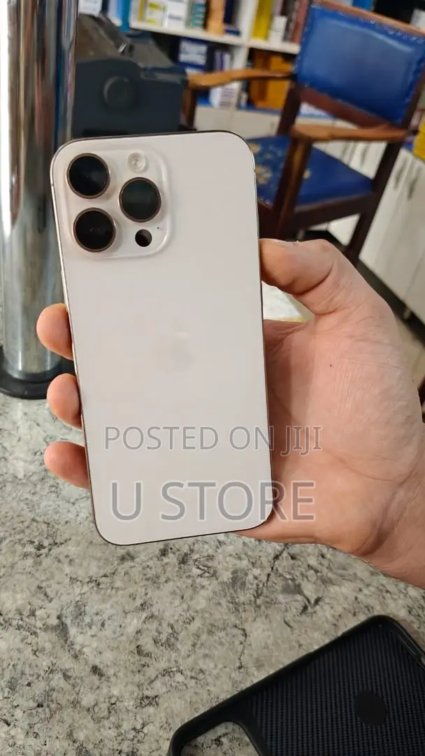 Apple iPhone 16 Pro Max 256 GB White