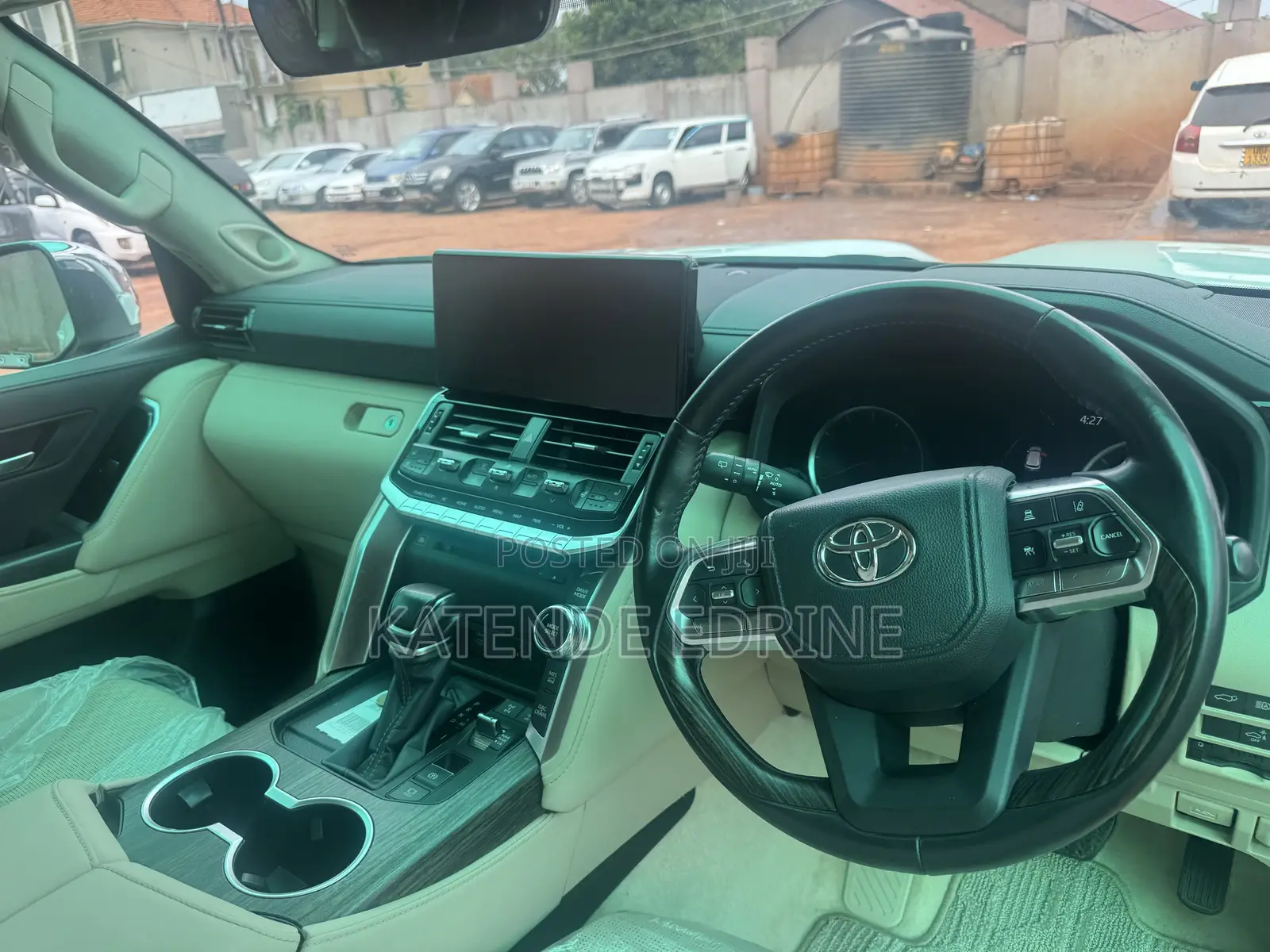 New Toyota Land Cruiser Prado 4.0 2023 White
