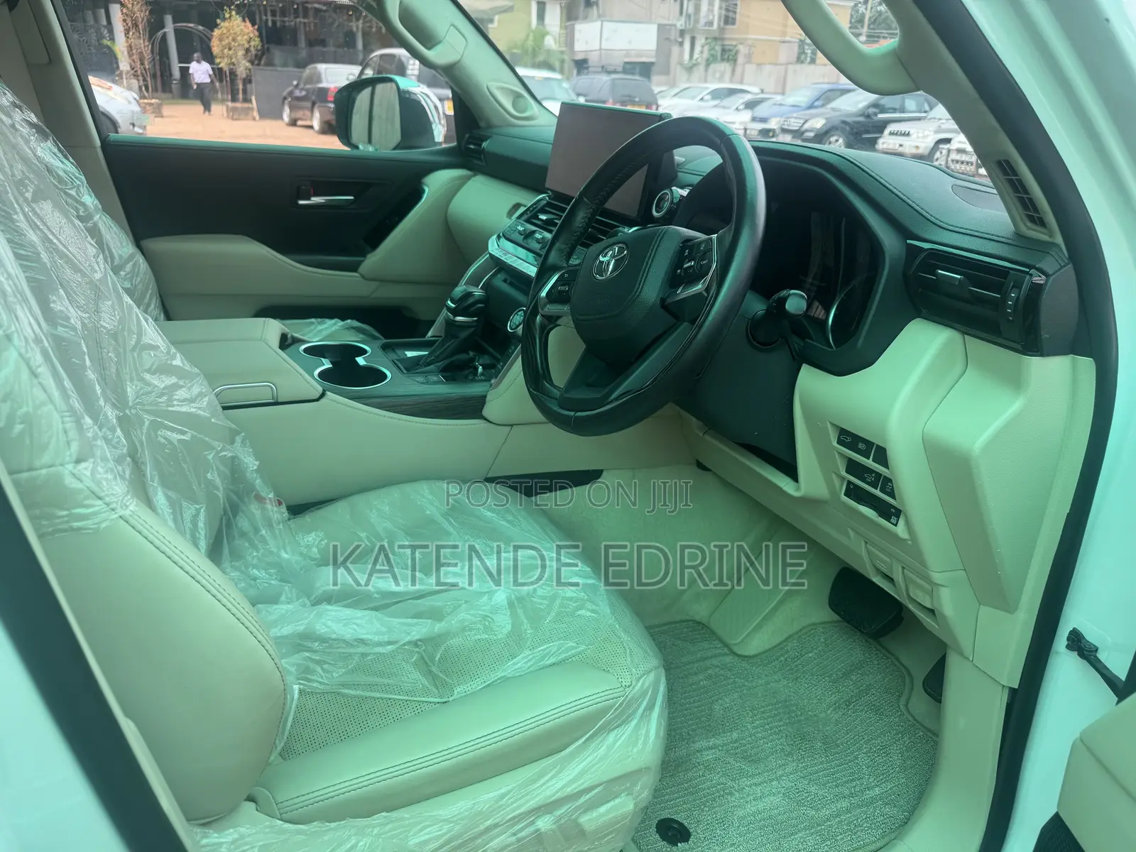 New Toyota Land Cruiser Prado 4.0 2023 White