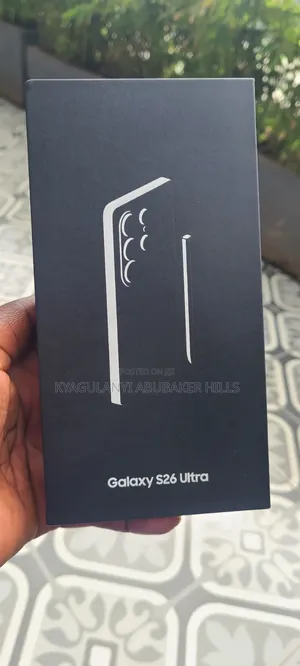 New Samsung Galaxy S26 Ultra 5G 256 GB Orange