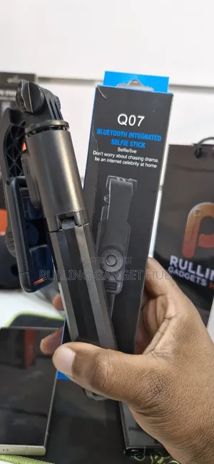 Q07 Bluetooth Selfie Stick