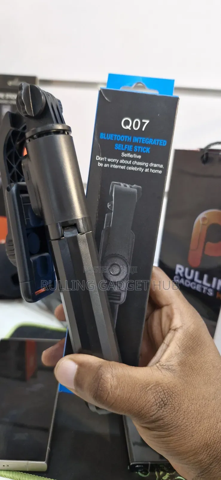 Q07 Bluetooth Selfie Stick