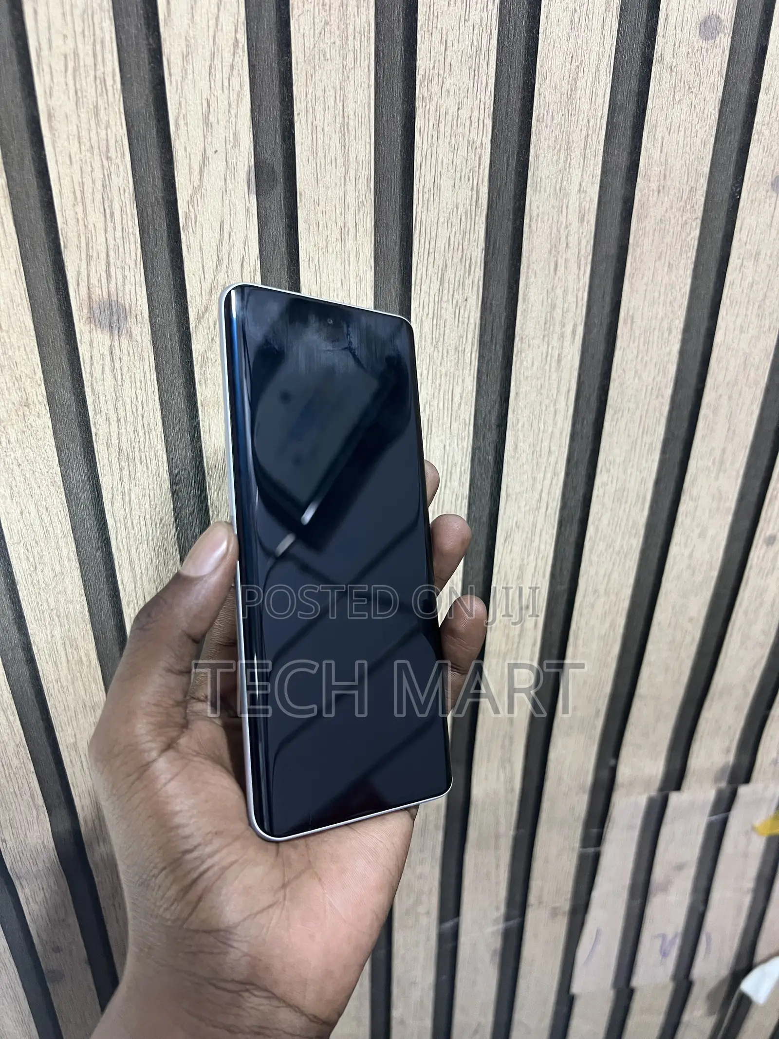 Infinix Hot 70 128 GB Green