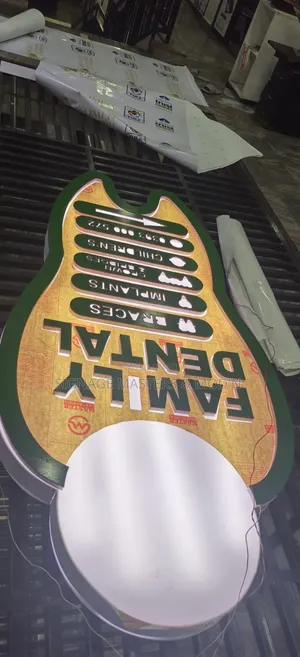 3 D Acrylic Pylon