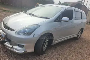 Toyota Wish 2007 Silver