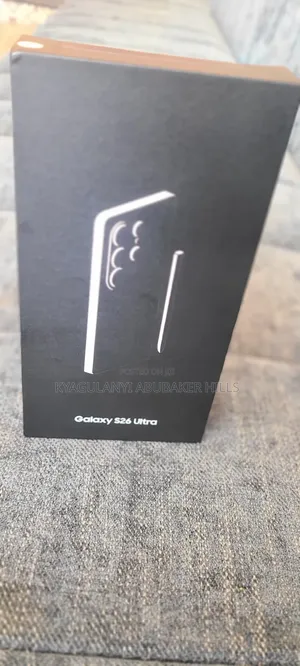 New Samsung Galaxy S26 Ultra 5G 256 GB Yellow