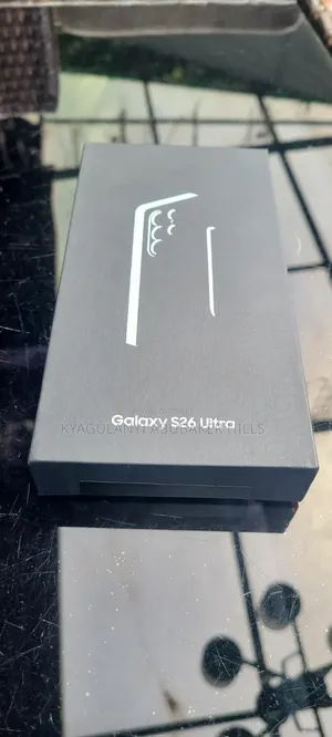 New Samsung Galaxy S26 Ultra 5G 1 TB Black