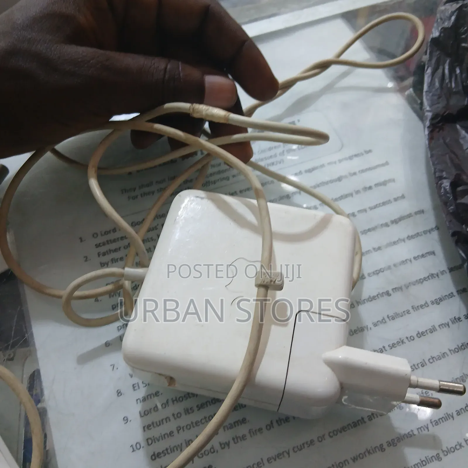 Macbook Charger Type T 45 W