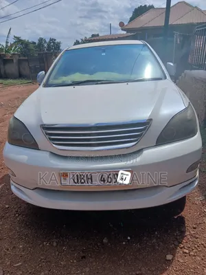 Toyota Harrier 2006 White