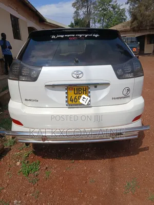 Toyota Harrier 2006 White