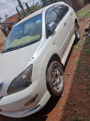 Toyota Harrier 2006 White