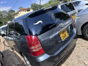 Toyota Wish 2004 Gray