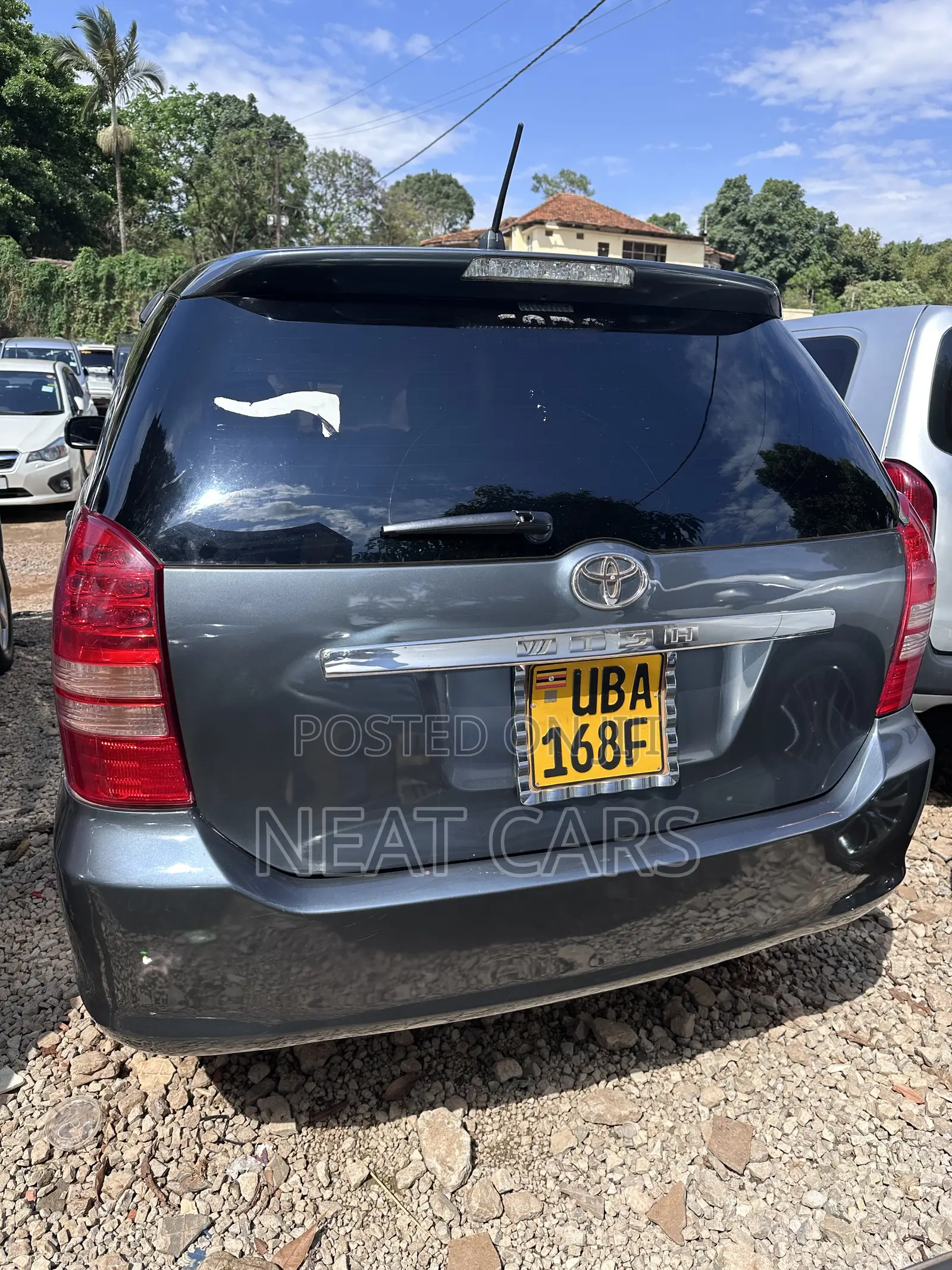 Toyota Wish 2004 Gray