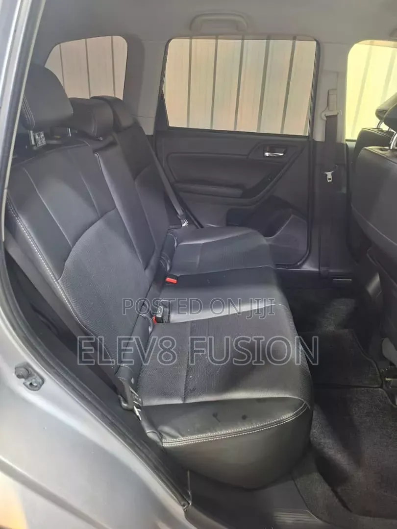 Subaru Forester 2017 Silver