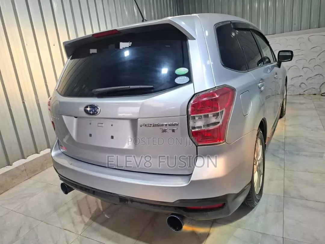 Subaru Forester 2017 Silver