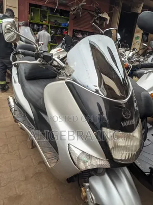 Yamaha Majesty 2016 Silver