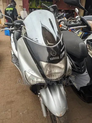 Yamaha Majesty 2016 Silver