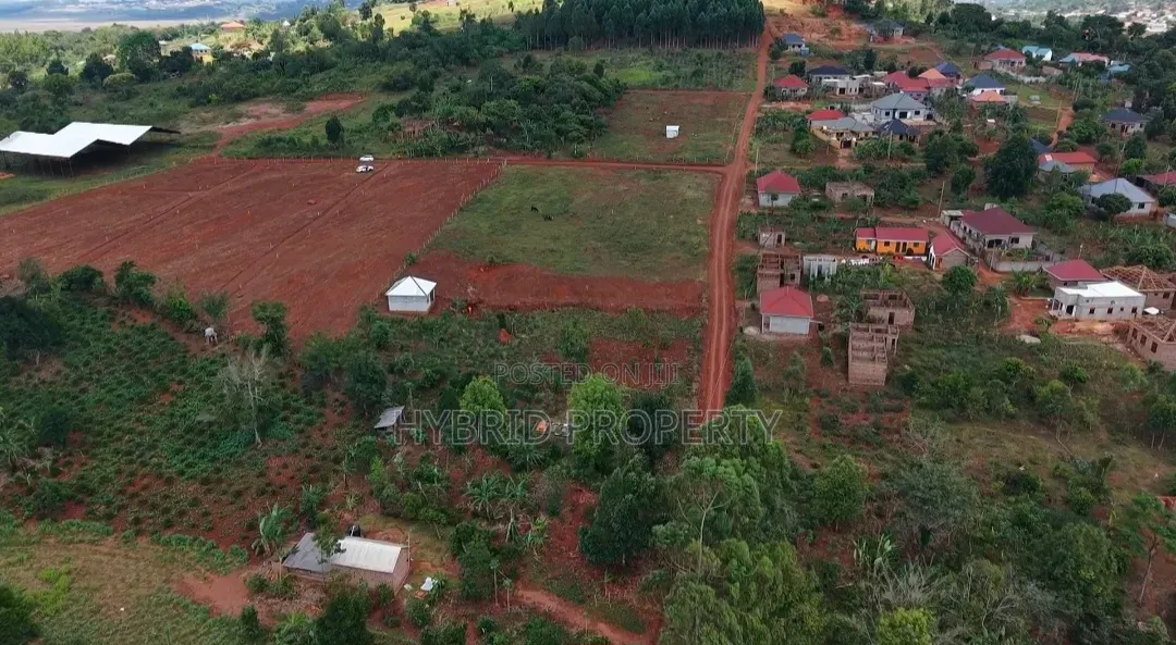 Prime Plots for Sale at Buswa~Ssisa Land Estate Along Entebbe Road.