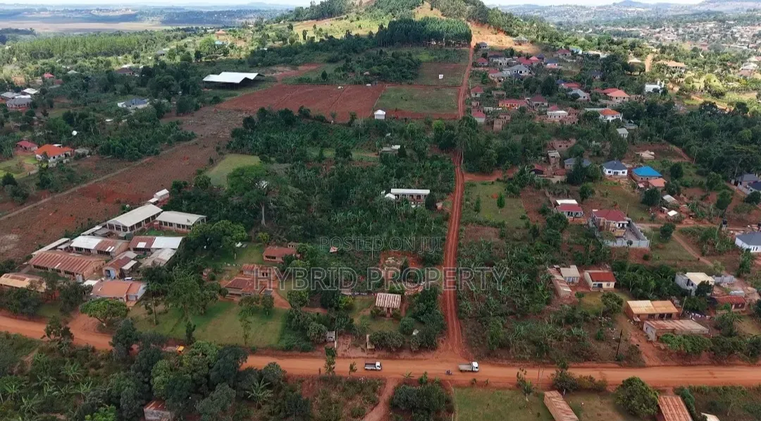 Prime Plots for Sale at Buswa~Ssisa Land Estate Along Entebbe Road.