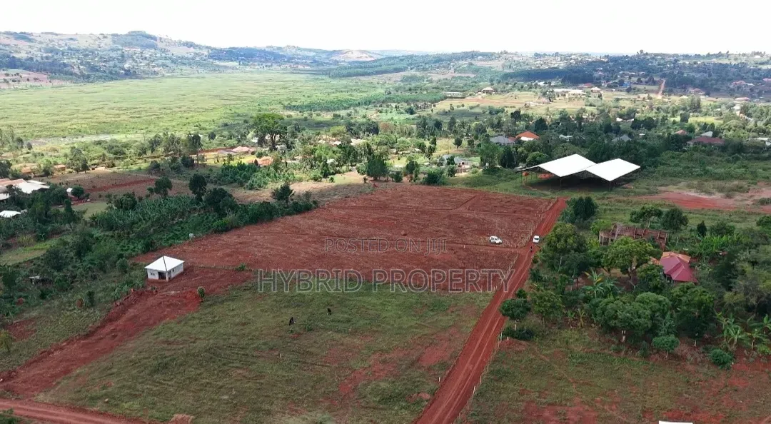 Prime Plots for Sale at Buswa~Ssisa Land Estate Along Entebbe Road.