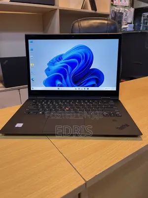 Laptop Lenovo ThinkPad X1 Yoga 8GB Intel Core i5 SSD 256GB