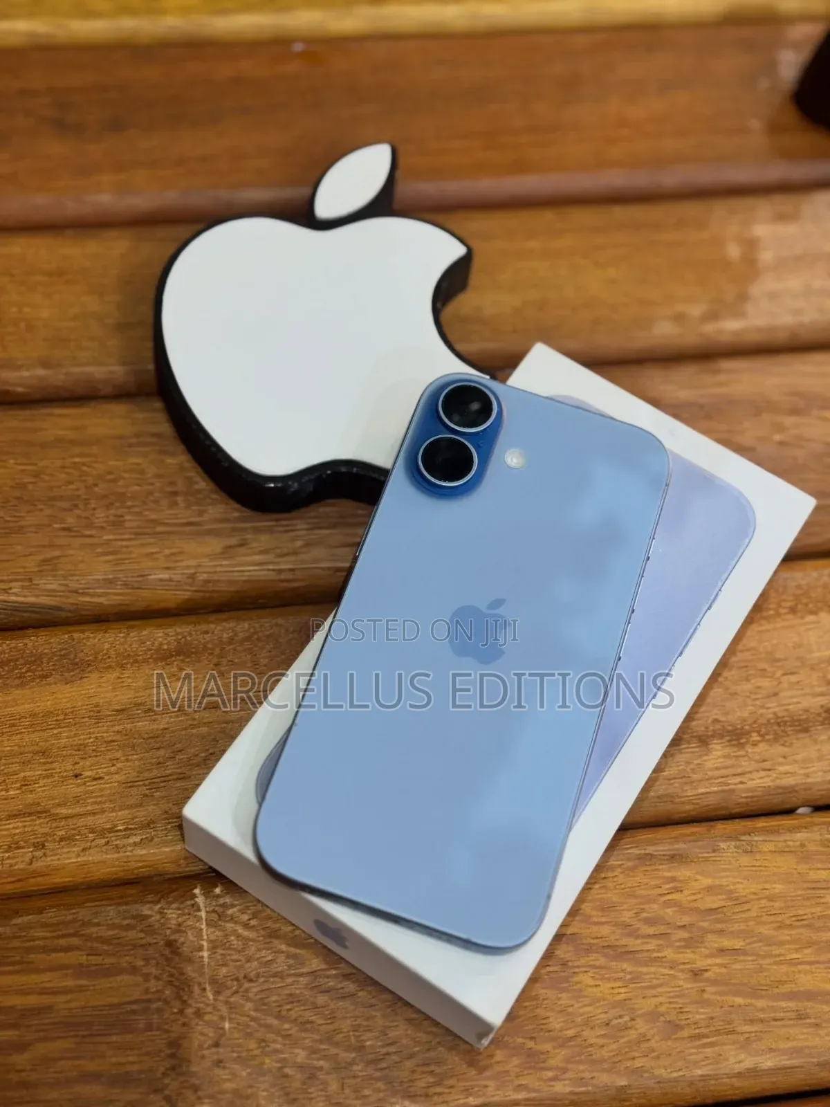 New Apple iPhone 17 256 GB Blue