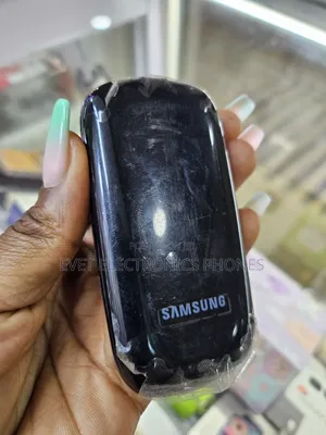 New Samsung GT-E1080 Black