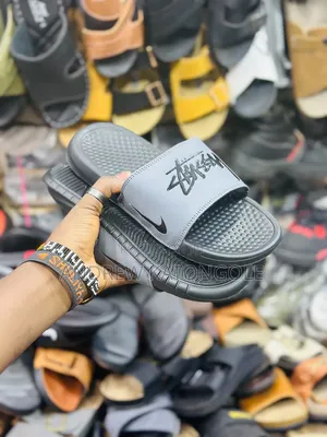 Nike Push-Ins