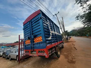 Mitsubishi Canter 1998 Blue