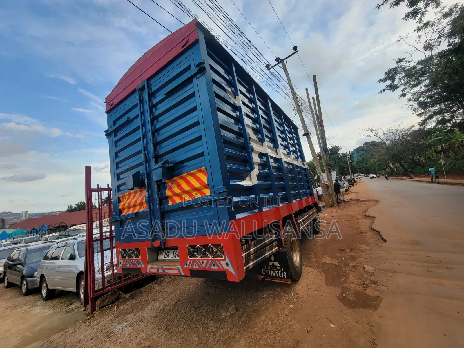 Mitsubishi Canter 1998 Blue