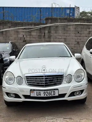 Mercedes-Benz E300 2009 White