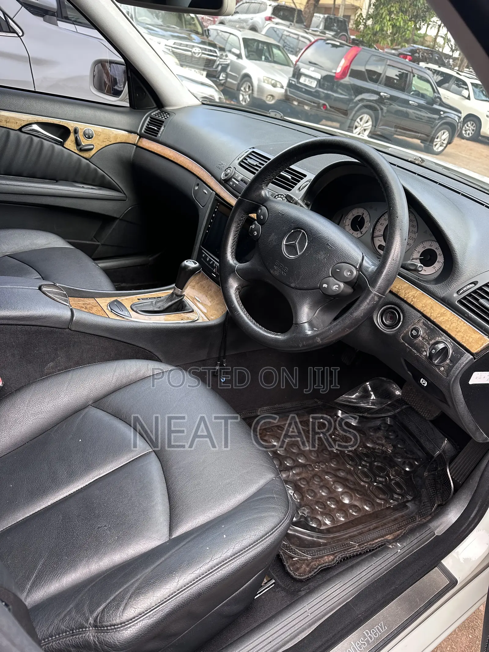 Mercedes-Benz E300 2009 White