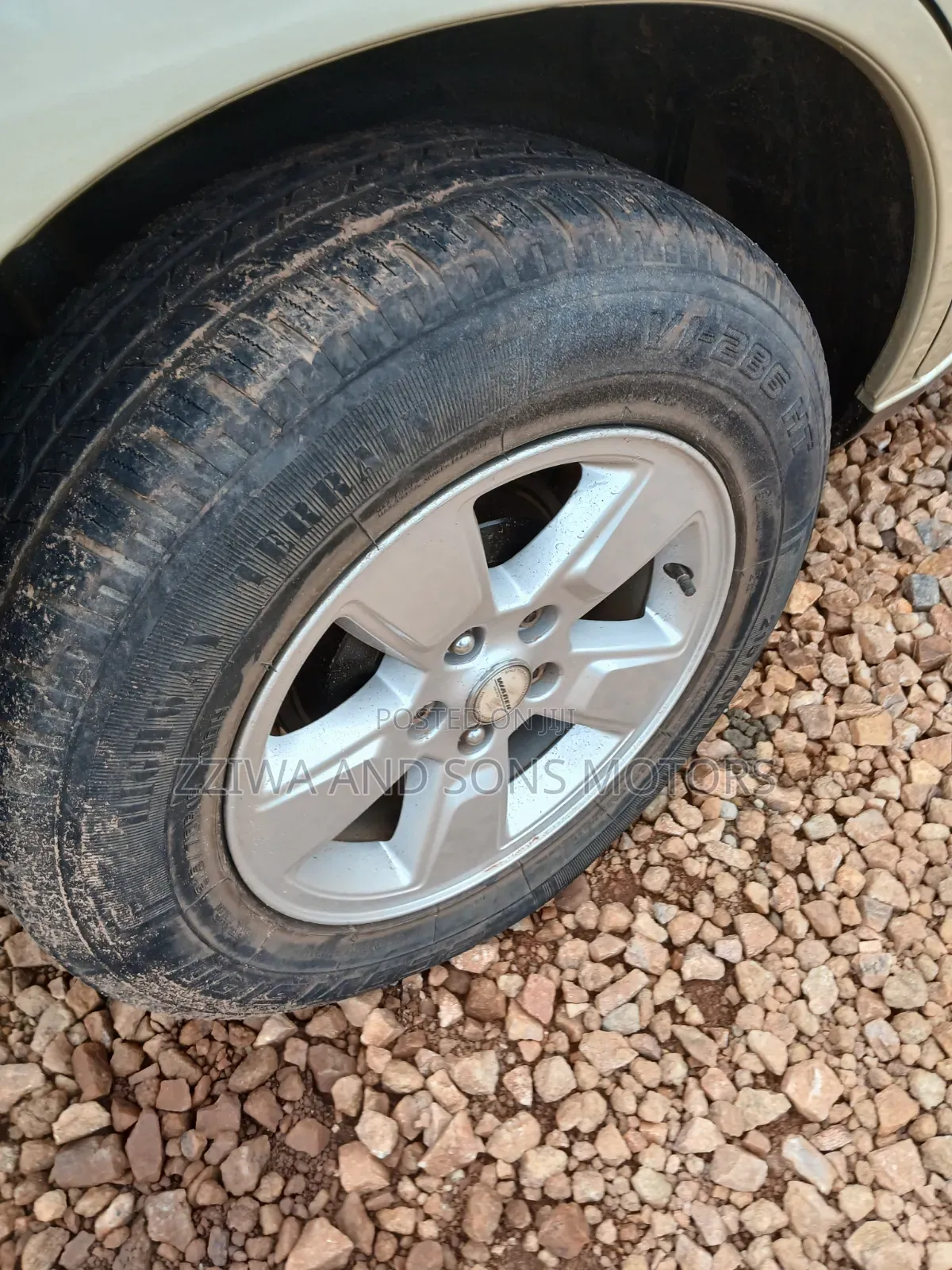 Toyota RAV4 1.8 2004 Gold