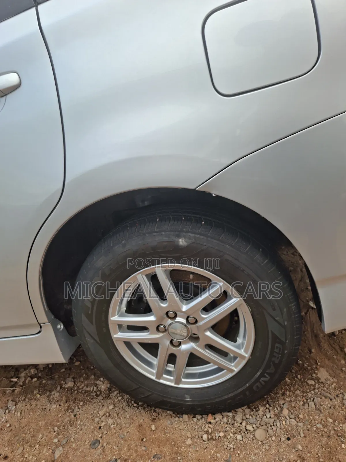 Toyota Wish 2010 Silver