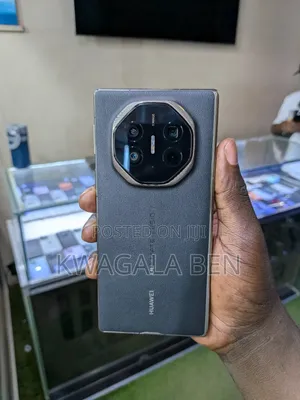 New Huawei Mate XT Ultimate Design 1 TB Black