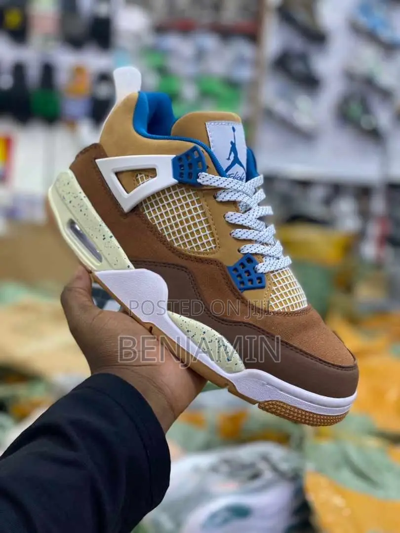 The Best Sneaker Plug