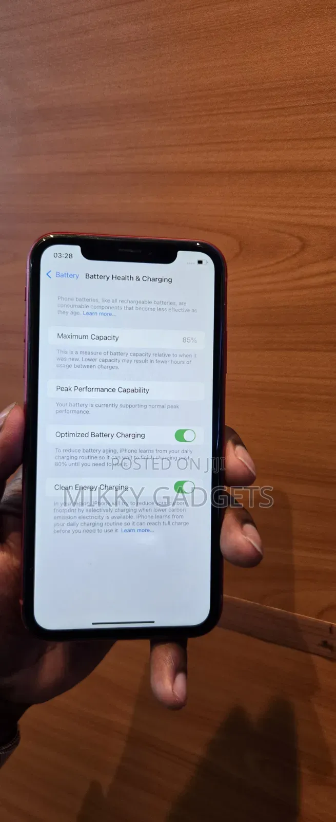 Apple iPhone XR 64 GB Red