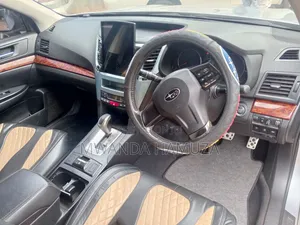 Subaru Legacy 2014 Silver