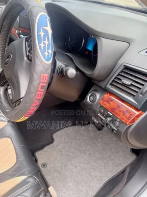 Subaru Legacy 2014 Silver