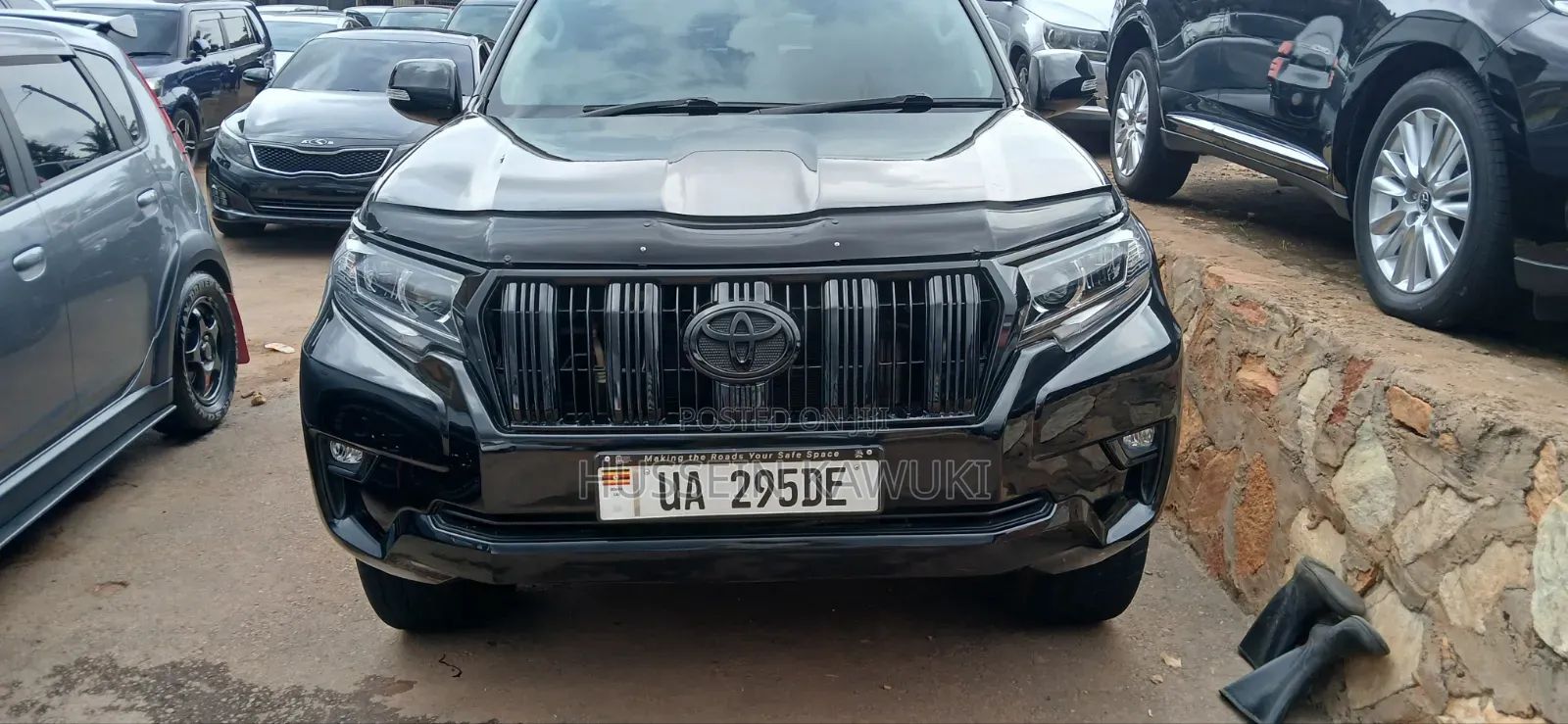 Toyota Land Cruiser Prado 2017 Black