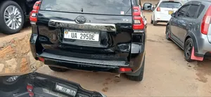 Toyota Land Cruiser Prado 2017 Black
