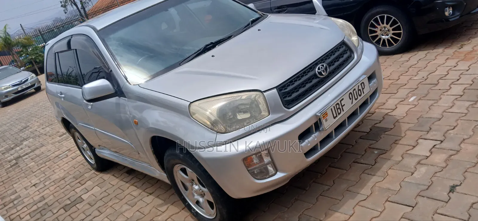 Toyota RAV4 Automatic 2000 Silver