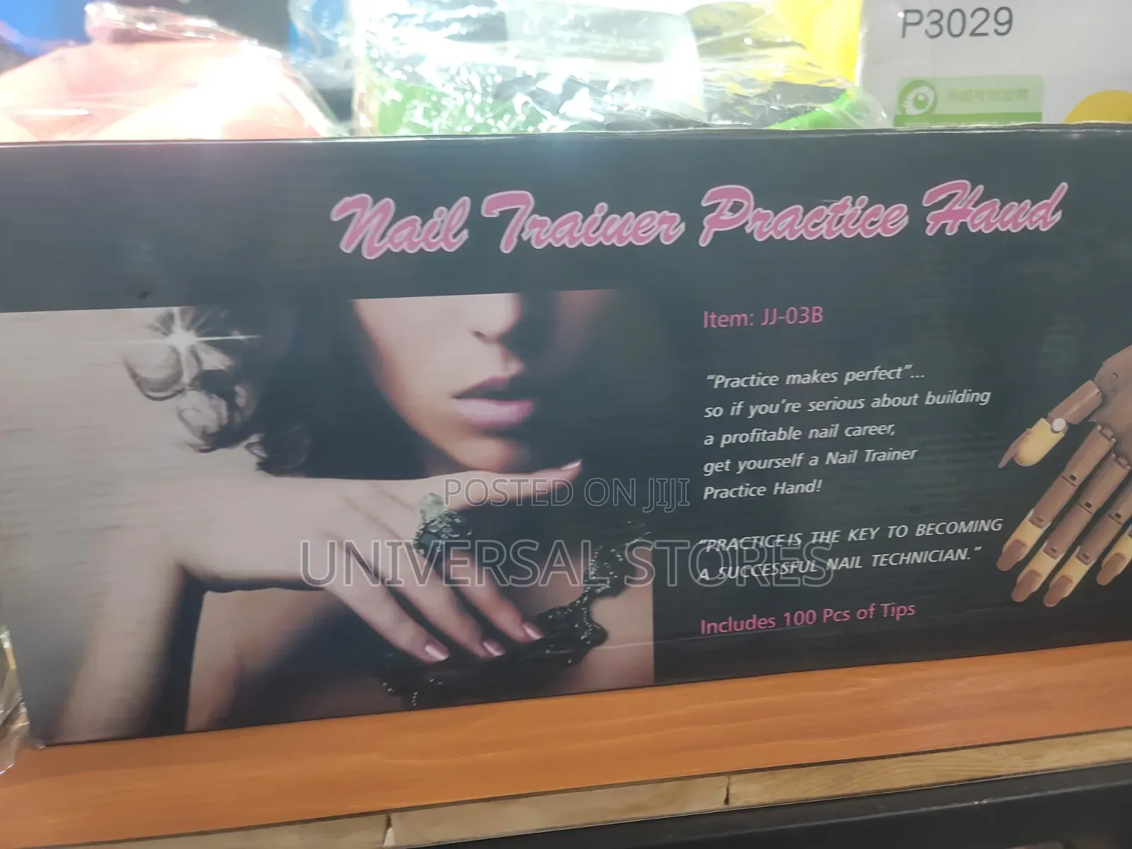 The Nail Trainer Practice Hand (Item: JJ-03B)